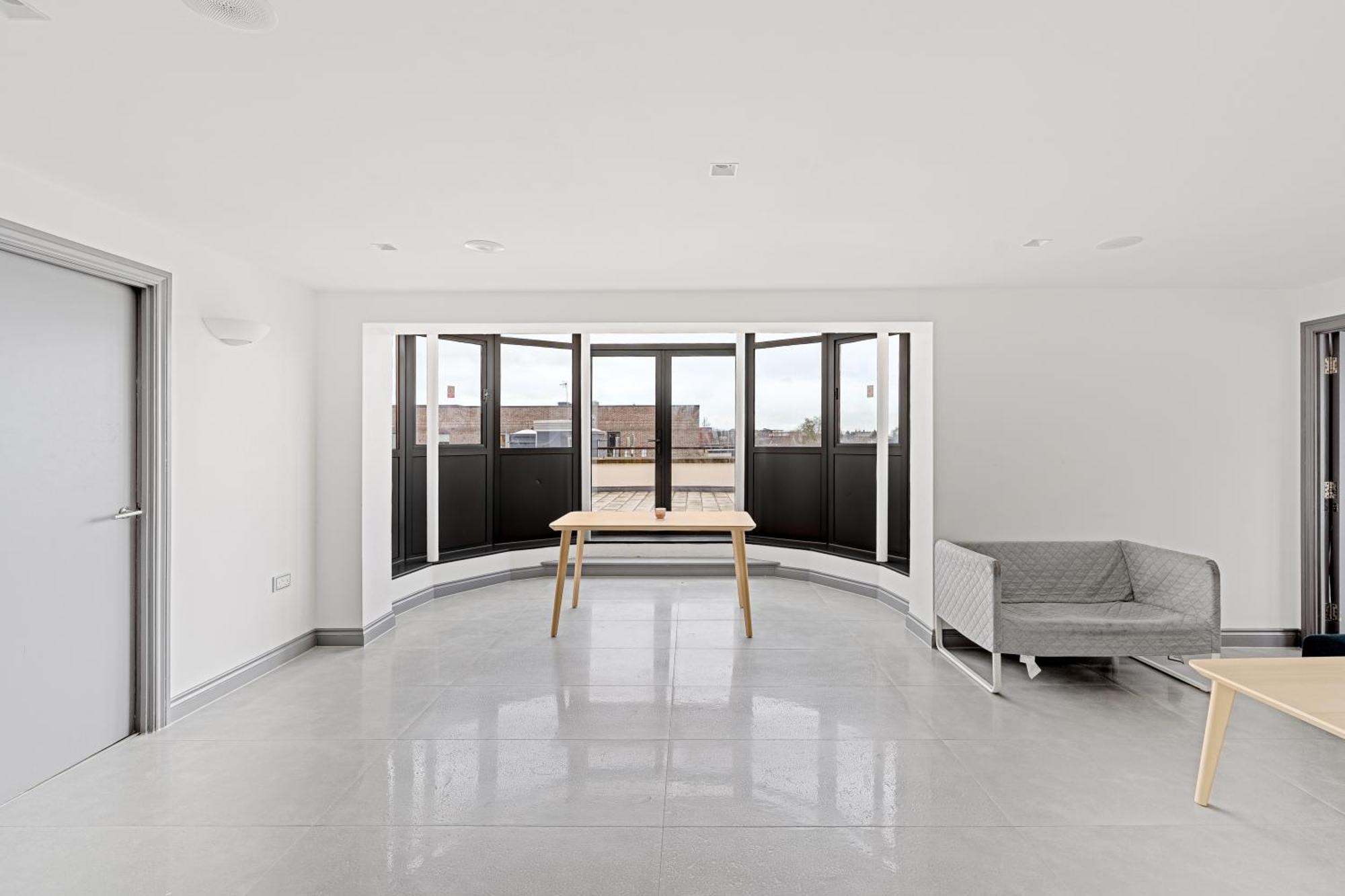 Long Letting - Luxurious 3 Bedroom Penthouse In City Centre - Parking Included! Chelmsford Ngoại thất bức ảnh