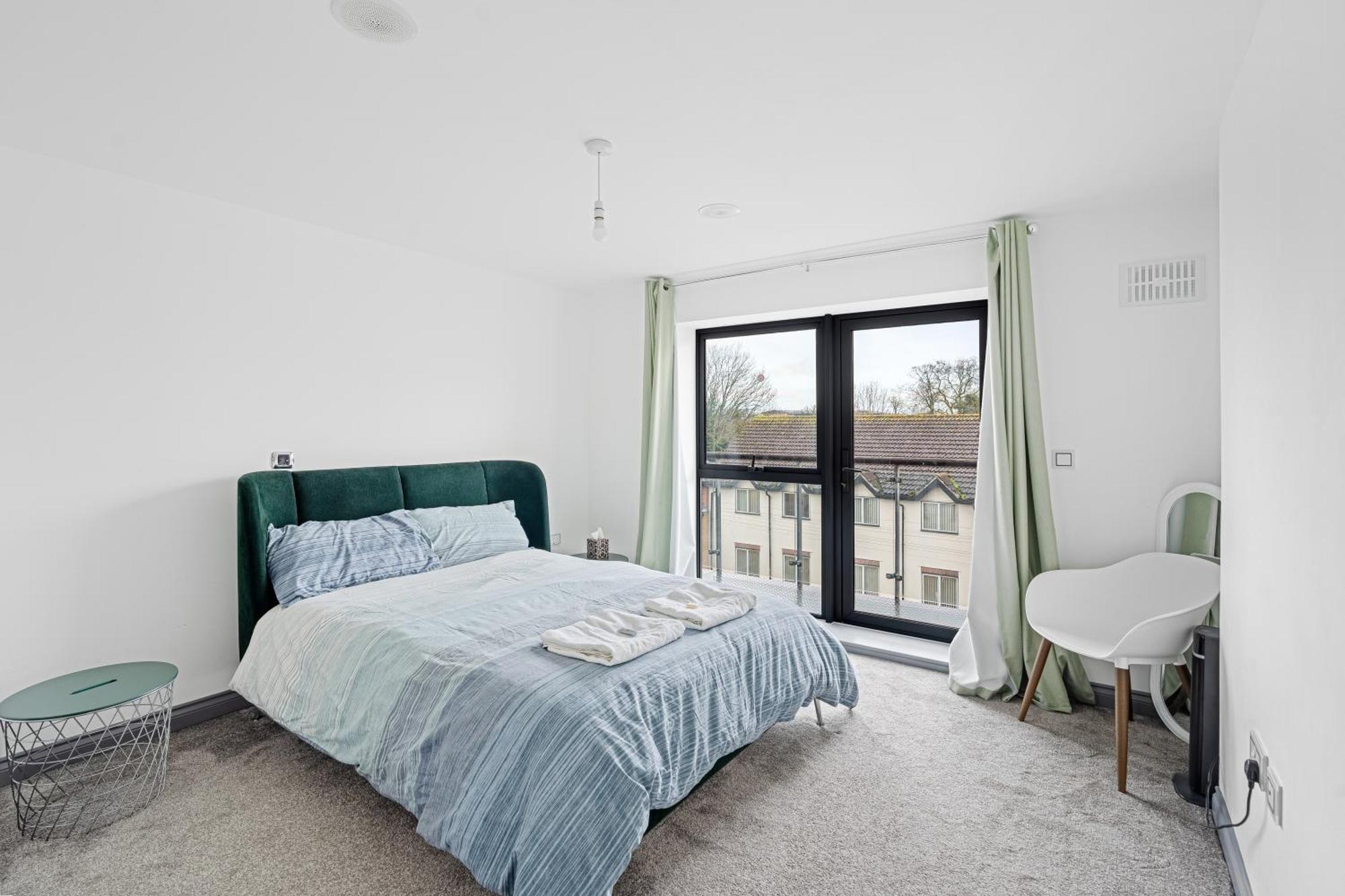 Long Letting - Luxurious 3 Bedroom Penthouse In City Centre - Parking Included! Chelmsford Ngoại thất bức ảnh